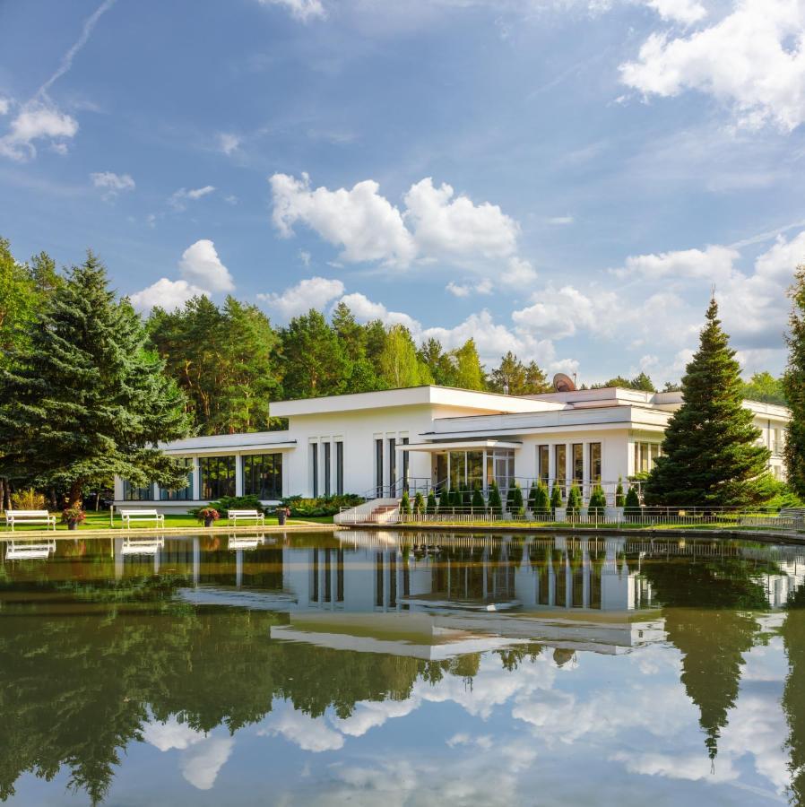Perla Lesna Nadarzyn Bed and Breakfast Exteriör bild