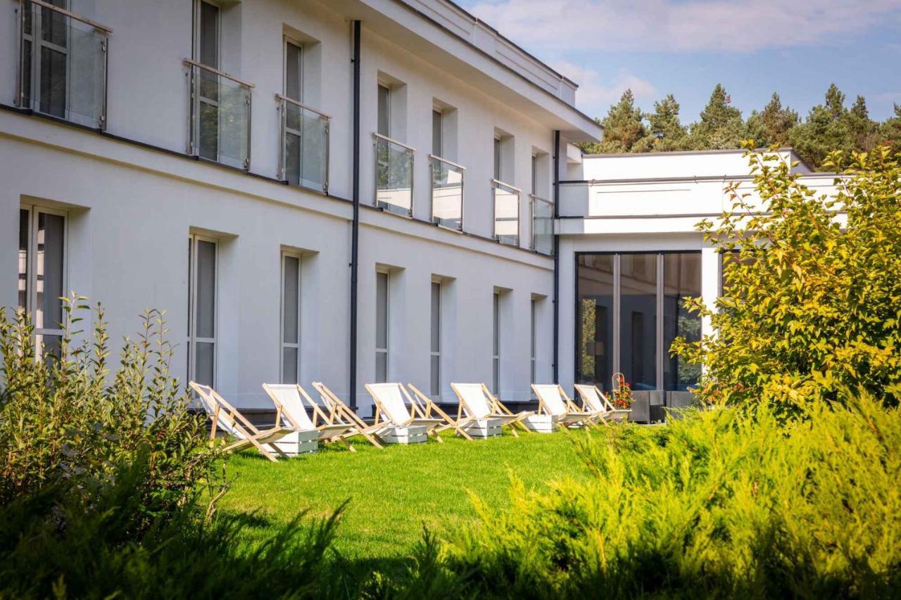 Perla Lesna Nadarzyn Bed and Breakfast Exteriör bild