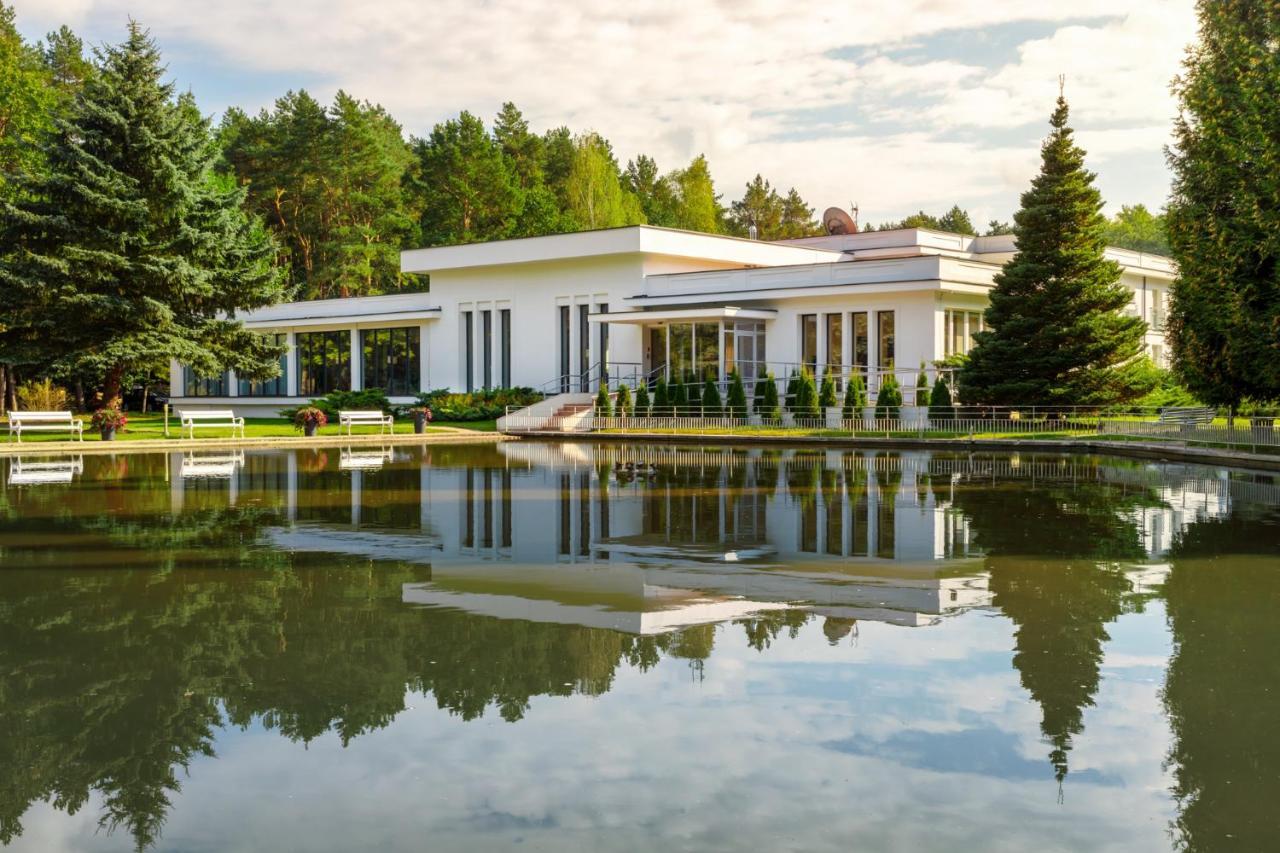 Perla Lesna Nadarzyn Bed and Breakfast Exteriör bild